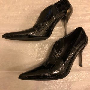Black Donald J Pliner heels